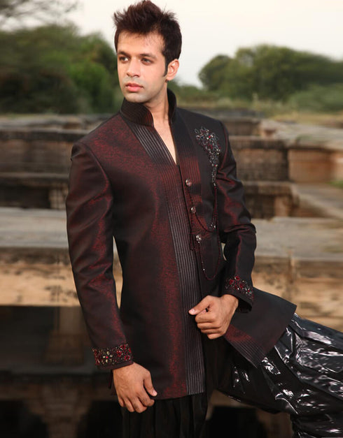 Maroon Indo western Corex Brocade Dhoti Closure View
