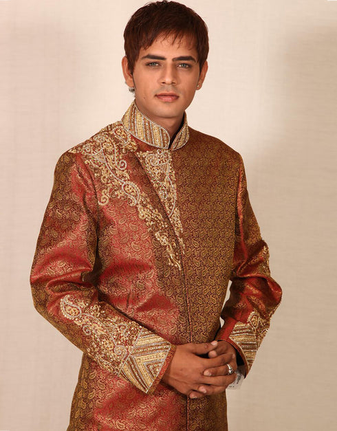 Rust Indo western Jaritanchoi Dhoti Closure View