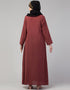 Chic Basic abaya with a flared hem for a relaxed and stylish look In Color Rust
