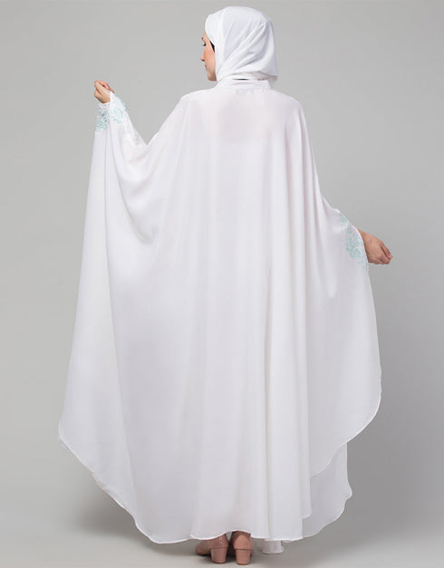Muslimah White Irani Kaftan with thread embroidered Back View