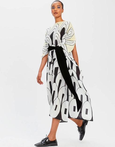 Black And White Fancy Soft Silk Crepe Kaftan Closure View