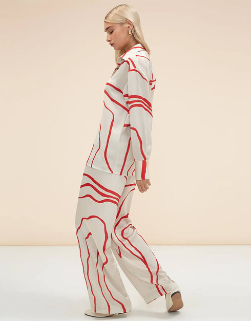 Red Latest Printed Oversize Shirt & Pant Closure View