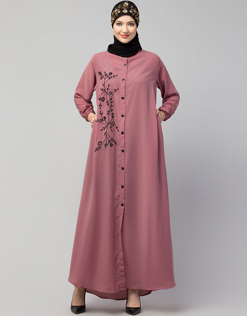 Chic Front open Contrast Embroidery Casual Abaya In The Color Mauve Pink