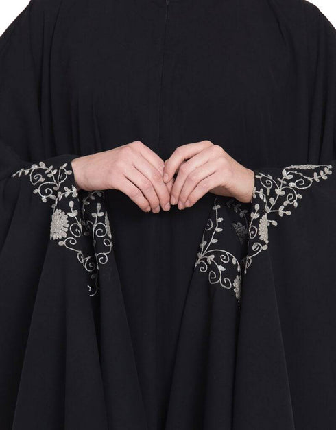Muslimah Silver embroidered Irani Kaftan Black