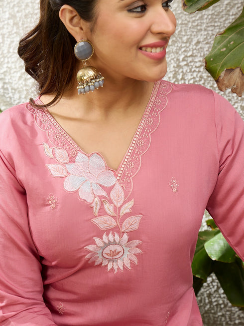 Baby Pink Silk Blend Long Kurti. - Side View | Samyak Fashion