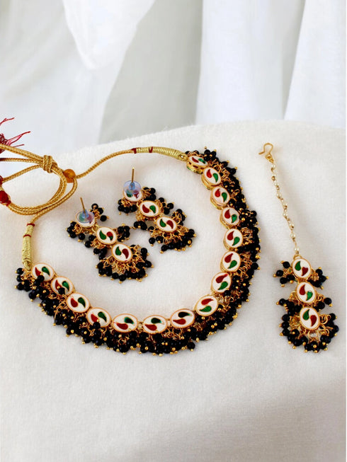 Black Necklace Set - Side View | Samyak Fashion