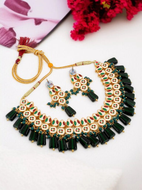 Green Necklace Set - Detail View | Samyak Fashion