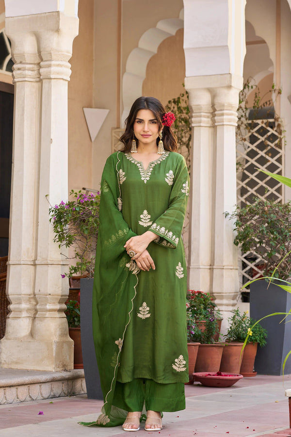 Green Viscose Chanderi Salwar Suits - Front View | Samyak Fashion