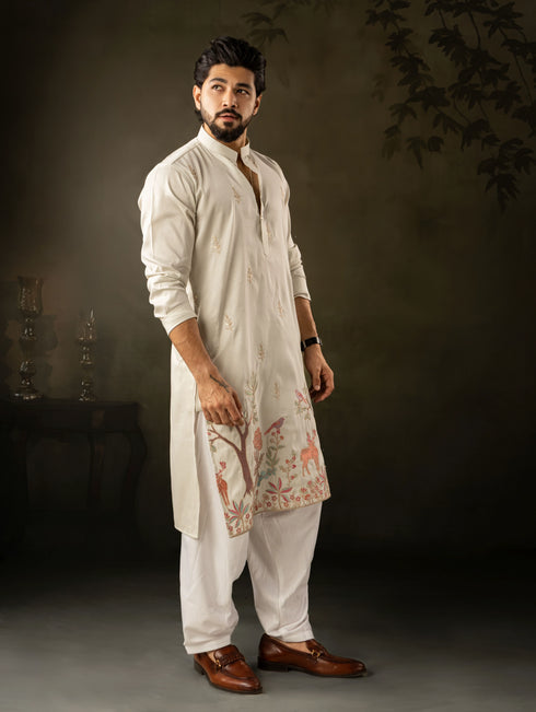 Light Green Rayon Mens Kurta With Payjama - Close-up View | Samyak Fashion