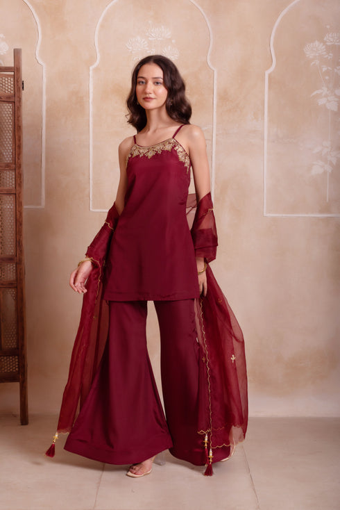 Maroon Crepe Salwar Suit - Side View | Samyak Fashion