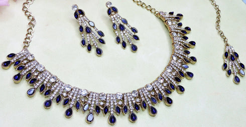 Navy Blue Necklace - Detail View | Samyak Fashion