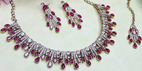 Rani Pink Necklace - Detail View | Samyak Fashion