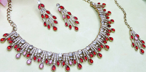 Red Necklace - Detail View | Samyak Fashion