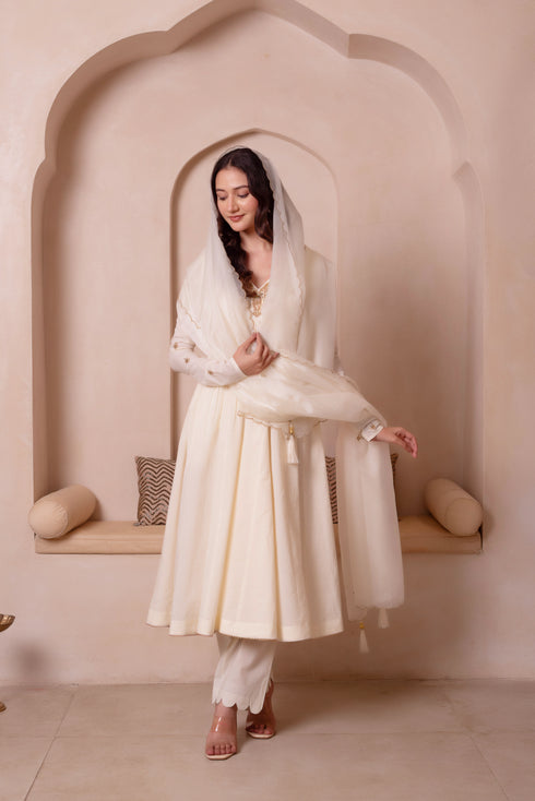 White Cotton Salwar Suit - Back View | Samyak Fashion