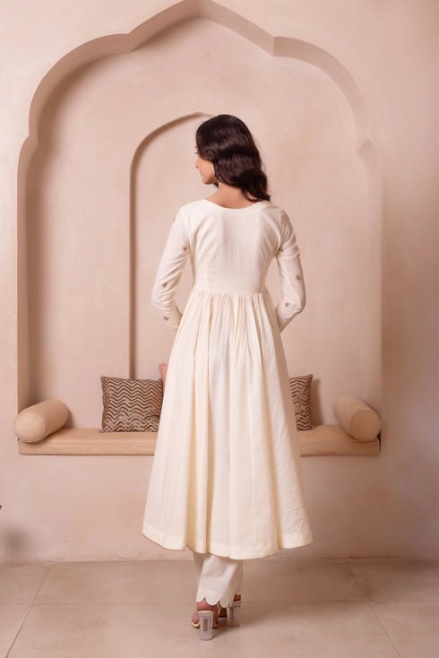 White Cotton Salwar Suit - Close-up View | Samyak Fashion