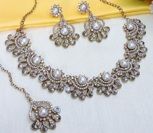 White Necklace - Detail View | Samyak Fashion